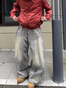Retro Washed Distressed Grey Spray Ink Curved Knife Jeans Mens Casual Loose Straight Leg Jeans Youth Trendy Streetwear