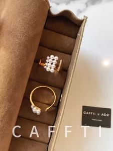 CAFFTI | Gold Openwork Pearl Elegant Designer Ring
