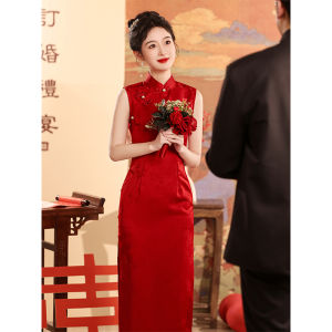 Young Style Sleeveless Qipao Dress Red Wedding Engagement Ceremony Womens Fashionable Traditional Chinese Clothing