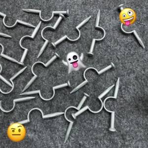 10 Pcs Finger Thumb Tack Photography Prop Party Gathering Interactive Prank Funny Creative Gift for Friends Team Building Dinner