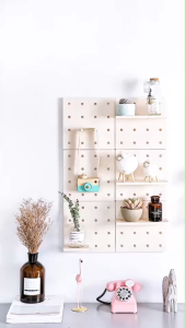 Lady Lin แผ่นวางของติดผนัง ใช้กาวสองหน้าในการติดผนัง แทนการเจาะผนัง ใช้วางของใช้ ตกแต่งผนังได้