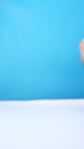 Cùng nhập vai : Bé tập làm bếp trưởng - Sách thiếu nhi Tân Việt