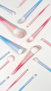 Light blue and pink 8-in-1 brush set with 12 brushes per pack and 900 packs per box.