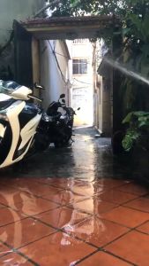 Vòi xịt rửa xe và tưới cây gia đinh 2 chế độ phun tia và phun sương