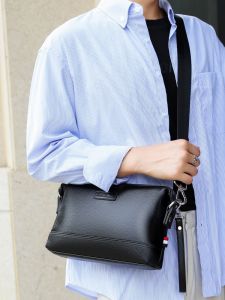 Casual Large Capacity Leather Mens Bag Horizontal Square Underarm Handbag Fashionable Business Courier Satchel