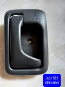 Handle dalam APV sebelah kiri warna abu abu