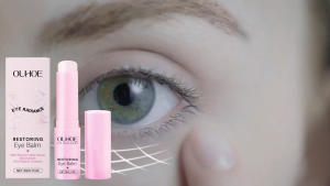 OUHOE Eye Cream Stick Gentle Moisturizing ครีมบำรุงรอบดวงตาแท่ง บำรุงและให้ความชุ่มชื้นอ่อนโยน เติมน้ำและปรับปรุงริ้วรอยรอบดวงตา ครีมบำรุงรอบดวงตาเพื่อการดูแลผิว