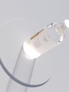 【BUY 1 TAKE 1】500ml Hyaluronic Acid Moisturizing Essence Toner Niacinamide Ampoule Essence Toner Deeply Hydrates Brightens And Whitens Improves Dull Skin Tone Strengthens Skin Barrier Large Capacity Moisturizing Toner Ampoule Essence For Daily Mois