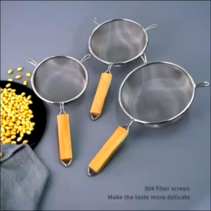 Stainless Steel Flour Sifter Kitchen Oil Filter Net Soy Milk Filter Wood Handle Mesh Strainer