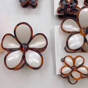 COD 3PCS / SET JEPITAN RAMBUT GLOSSY MOTIF BUNGA KAMBOJA CANTIK / HAIR CLAW GIRL FASHION PREMIUM