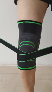 Knee Support Brace Compression Knee Sleeve Adjustable Breathable Sports Knee Protector for Running Gym Fitness