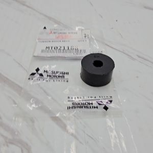 RUBBER SHOCK ABSORBER BELAKANG MITSUBISHI L300 PS110 PS120 PS125