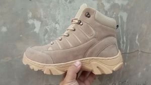 Sepatu Safety Pria Ujung Besi Mid Boots Raigar Wolf Kerja Proyek Hiking Outdoor Keren Kuat Anti Licin