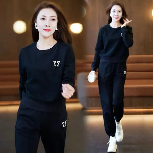 Fashionable Casual Womens Set round Neck Sweatshirt Running Sportswear Two-Piece Set Age-Defying Loose Fit Spring Autumn