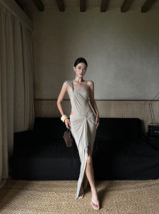 VENUIE | Stylish Slim Fitted Sleeveless Bodysuit & Irregular Low-waist Skirt Set