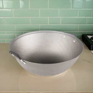 Old-Fashioned Cast Iron Pan Firewood Stove Frying Pan Binaural a Cast Iron Pan round Bottom Pan Cooking Pot Non-Stick Pan Uncoated Frying Pan