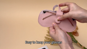 CAREVISY Spectacle Box Case Anti-scratch Glasses Box Case Travel Eyewear Case for Eyeglasses Sunglasses