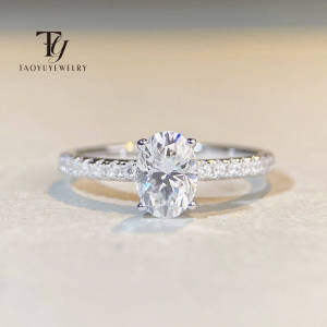 TY Classic 1.0 Carat Oval Cut D Color Moissanite Womens Ring 18K White Gold Plated 925 Sterling Silver Engagement Wedding Band
