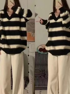 French Chic Thickened Jumper Womens Fall and Winter New Arrival Lazy V Neck Stripes Loose Outerwear Sweater Tops