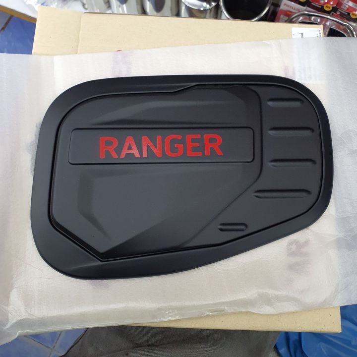 ครอบฝาถังน้ำมัน ford ranger สีดำด้านใส่รุ่น next gen ใส่ปี 2022 , 2023