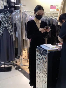 Elegant Black Velvet Dress Korean Style High Waist A-Line Skirt Long Sleeve Formal Dress for Birthday Company Year End Party