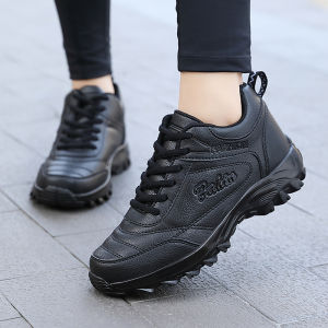 Sneaker Womens Spring and Autumn Leather Waterproof Soft Bottom Lightweight Black Non Slip Kitchen Middle-Aged Ladieswear Work Shoes Brand