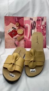 Zeina Arsaka: Sandal Wanita Kekinian & Flat Nonslip