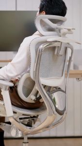 Ghế Công Thái Học GAMI CROM PRO