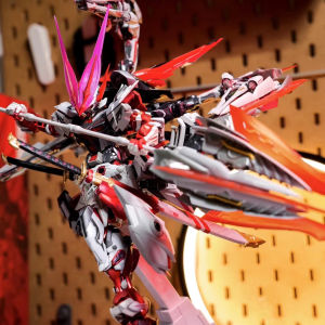 Unicorn Destiny Assault Freedom Gundam MG Model Kit