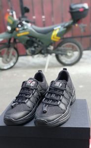 SEPATU SEKOLAH //HITAM POLOS MURAH//OLAHRAGA PREMIUM//HITAM //RANNING//SPORT//MURAH//TERBARU//BAIK//NGS SPORT//BISA COD