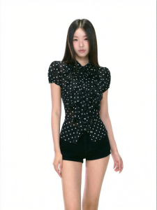 withmin | Áo Blouse Thiết Kế Chấm Bi Ôm Dáng