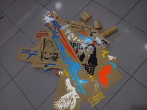 Stiker Mobil Elegan: Stiker Kaca Depan & Stiker Cutting BISmillah