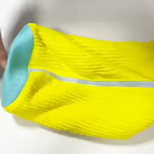 Reusable Anti-Deformation Shoe Washing Bag with Soft Cleaning Fibers Fits All Shoe Styles for Machine Wash