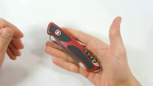 Dao xếp đa năng Ranger Grip 61 Victorinox Thụy Sĩ