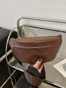 กระเป๋าคาดเอวผู้หญิงแบบสะพายข้าง กระเป๋าสะพายไหล่ข้างเดียว ซิป แฟชั่นฤดูหนาว 2024 กระเป๋าสะพายไหล่แบบหนา สีสันสดใส ขนาดเล็ก