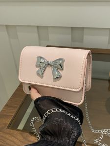 Túi Xách Nữ Mini Bạc Thời Trang 2024 Túi Xách Dây Đeo Chéo Màu Đỏ Túi Xách Vuông Mềm Màu Trơn Túi Xách Thường Ngày Cho Thanh Thiếu Niên