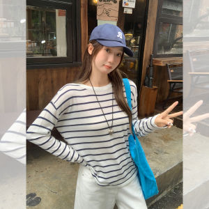 Loose Fit Striped Long Sleeve T-Shirt Womens Style Casual Korean Fashion Comfortable round Neck Top for Autumn Season