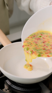 Fukuro Shiro Ceramic Non Stick Fry Pan 20cm 24cm 26cm Rhitz Ceramond Coating PTFE PFAS PFOA Free Coating 25mm Thick Base Wood Grain Handle Induction Ceramic Gas Electric Hob Compatible Easy to Clean Even Heat Frying Pan for Daily Cooking