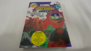 Factivity Volcano & Earthquakes Book & Kit with Diy Volcano & Lava