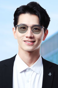 Kính Đọc Sách photochromic cho văn phòng doanh nhân nam Kính mát gọng kim loại cả vành kính kính màu