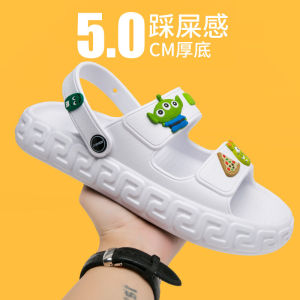 Internet Celebrity Super Hot Slippers Mens Summer Outdoor Wear Shit Feeling Non-Slip Beach Sandals Boys Outdoor Dual Use Sports Sandals