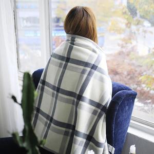 Versatile Office Rest Baby Carrying Maternity Warm Shawl Blanket