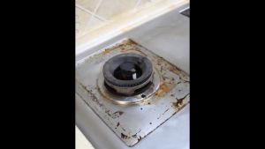 Yiha ขจัดคราบน้ำมันในครัว น้ำยาทำความสะอาดครัว 500ml น้ำยาขจัดคราบน้ำมัน เเหมาะสำหรับพื้นผิวมันต่างๆ ไม่ทำร้ายเครื่องครัว