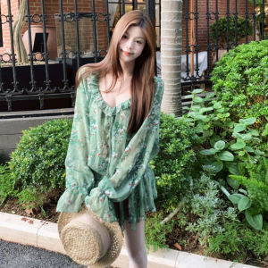 CHANGTONG | Retro Unique Petite Floral Dress Slimming
