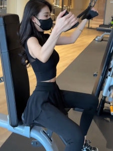 ชุดโยคะผ้าตาข่ายสีดำ แขนสั้น คอตั้งครึ่งตัว ทรงสลิมฟิต กางเกงขายาว ชุดออกกำลังกายฤดูร้อนใหม่ ผ้าไหมน้ำแข็งแห้งเร็ว สำหรับผู้หญิง