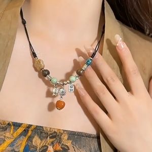 Bestella💗Kalung Manik-manik Keramik Retro Kalung Liontin Gaya Etnik Kalung Pribadi Ceruk Wanita