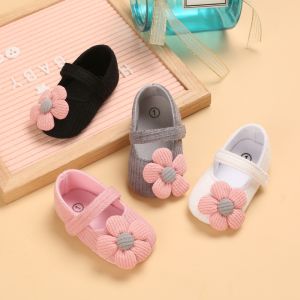 Newborn baby girl exquisite flower princess shoes baby baby baby baby baby bed shoes new fashion comfortable shoes first step walking shoes