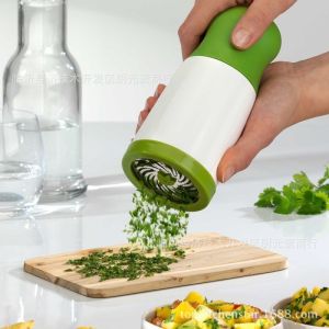 Multifunctional Herb Grinder Cilantro Vegetables Blender Chopper Cutter Kitchen Tools Pengisar Herba 薄荷香草研磨机