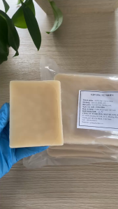 Sáp ong vàng tự nhiên Quang Đào Bee 500gm