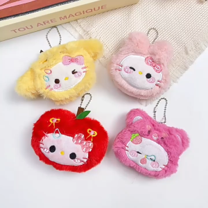 Leisure Store พวงกุญแจ พวงกุญแจตุ๊กตา พวงกุญแจรถยนต์ พวงกุญแจน่ารัก พวงกุญแจเท่ๆ พวงกุญแจคู่แฟน จี้การ์ตูน น่ารัก DIY สําหรับห้อยกระเป๋า Hello Kitty คิตตี้น่ารักๆ